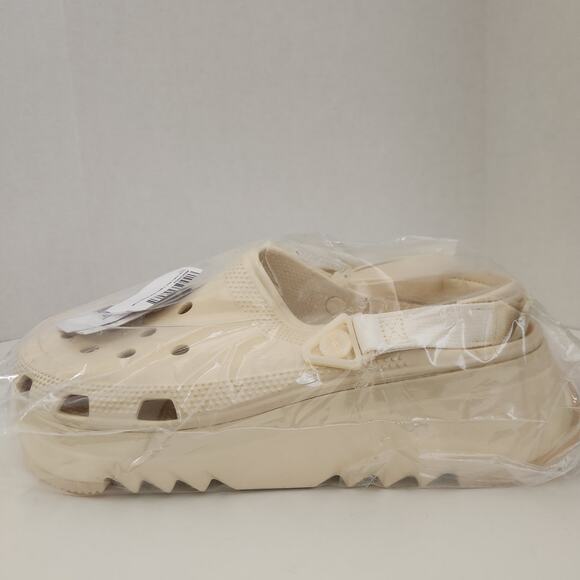 Crocs Unisex Adult Classic Hiker Escape Clogs, Vanilla, 13 Men/15 Women main image 6